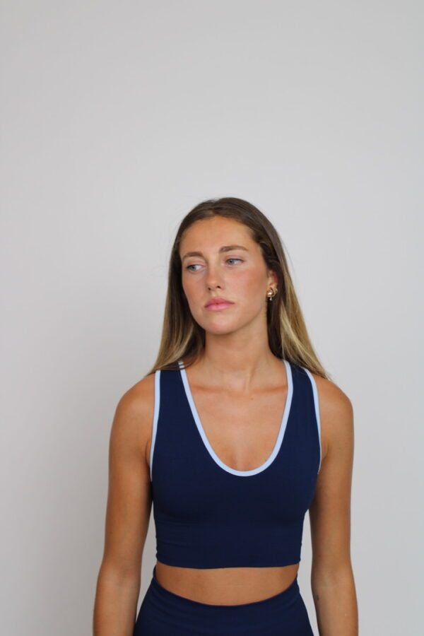 Top Nina - Image 2